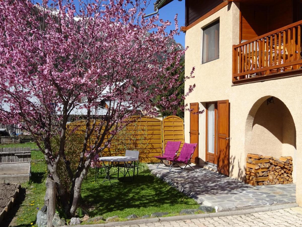 La Saume Apartment Ceillac Luaran gambar